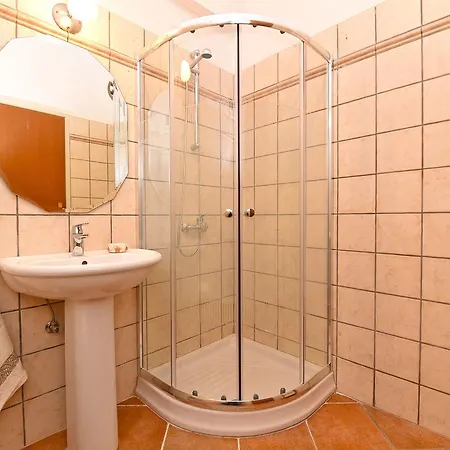 Apartment Manola 1550