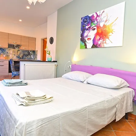 Apartman Manola 1550 *